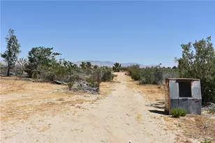 6293 Backus Rd, Mojave, CA 93501 - Photo 29