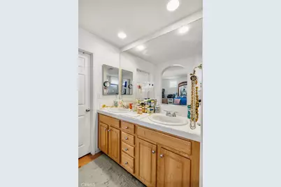 14522 Day Lily, Panorama City, CA 91402 - Photo 19