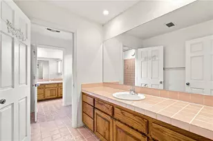 10925 Willowbrae, Chatsworth, CA 91311 - Photo 29