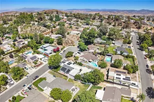 28038 Lakehurst, Canyon Country, CA 91351 - Photo 25