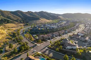 25015 Shady Birch Ct, Santa Clarita, CA 91387 - Photo 63