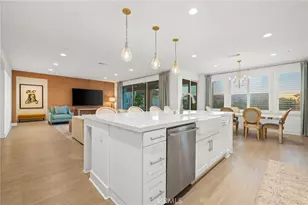 25015 Shady Birch Ct, Santa Clarita, CA 91387 - Photo 15