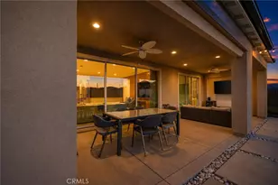 25015 Shady Birch Ct, Santa Clarita, CA 91387 - Photo 45