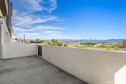 26767 Laurel Mountain Loop, Valencia, CA 91381 - Photo 5
