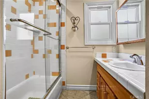 8018 Hatillo, Winnetka, CA 91306 - Photo 19