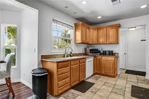 8018 Hatillo, Winnetka, CA 91306 - Photo 11