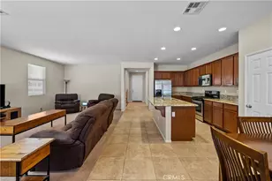 3033 Trousdale Dr, Lancaster, CA 93536 - Photo 9