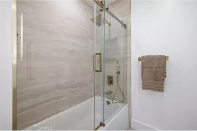 3667 Cimarron, Los Angeles, CA 90018 - Photo 29