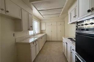 14144 Dickens, Sherman Oaks, CA 91423 - Photo 9