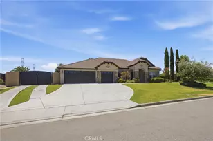 16349 Coastal Ct, Bakersfield, CA 93314 - Photo 9
