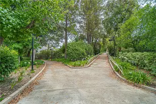 24307 Mornington, Valencia, CA 91355 - Photo 71