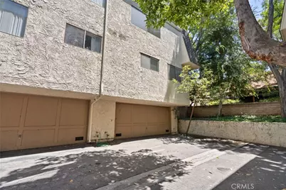 6121 Shoup #35, Woodland Hills, CA 91367 - Photo 25