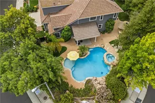 24135 Clearbank, Newhall, CA 91321 - Photo 3