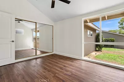7942 De Soto, Canoga Park, CA 91304 - Photo 23