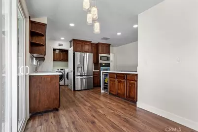 7942 De Soto, Canoga Park, CA 91304 - Photo 11