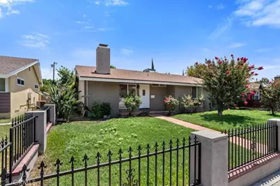 7942 De Soto Avenue, Canoga Park, CA 91304 - Photo 3