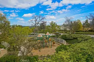 24212 Larkspur Ct, Valencia, CA 91354 - Photo 27