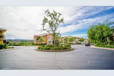 24212 Larkspur Court, Valencia, CA 91354 - Photo 3