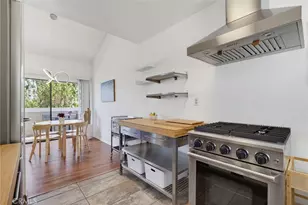 10740 Woodley Ave, Granada Hills, CA 91344 - Photo 13