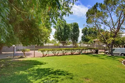 10740 Woodley Avenue #3, Granada Hills, CA 91344 - Photo 27