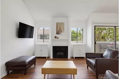10740 Woodley Avenue #3, Granada Hills, CA 91344 - Photo 7
