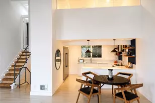 28282 Rey De Copas Ln, Malibu, CA 90265 - Photo 3
