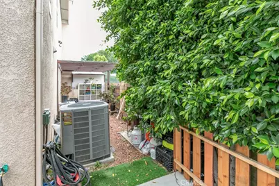 7129 Forbes Avenue, Lake Balboa, CA 91406 - Photo 47