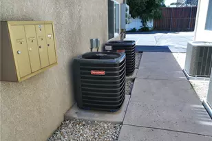 4529 Colfax, Los Angeles, CA 91602 - Photo 5
