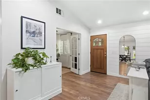 24335 Jennifer Pl, Newhall, CA 91321 - Photo 15
