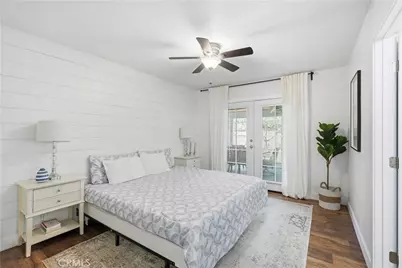 24335 Jennifer Place, Newhall, CA 91321 - Photo 23