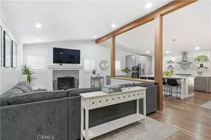 24335 Jennifer Pl, Newhall, CA 91321 - Photo 3