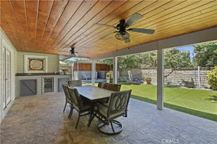24335 Jennifer Pl, Newhall, CA 91321 - Photo 27