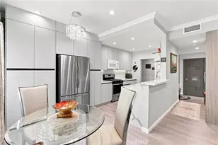 14607 Erwin St, Van Nuys, CA 91411 - Photo 3