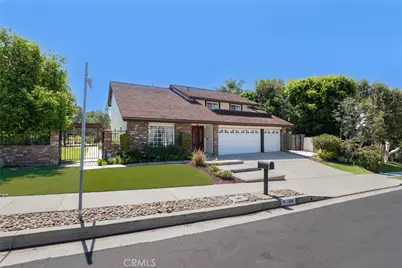 11496 Twin Hills, Porter Ranch, CA 91326 - Photo 3