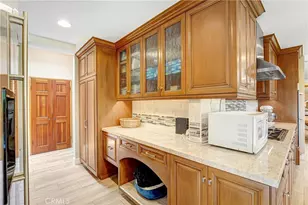 5062 Avenida Hacienda, Tarzana, CA 91356 - Photo 9