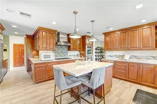 5062 Avenida Hacienda, Tarzana, CA 91356 - Photo 9