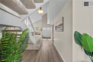 25676 Lochmoor, Valencia, CA 91355 - Photo 5