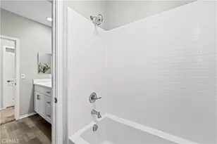 28431 Ascent, Saugus, CA 91350 - Photo 49
