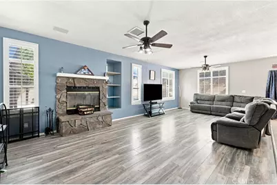 42103 Desert Hill Drive, Quartz Hill, CA 93536 - Photo 17