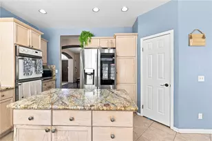 42103 Desert Hill Dr, Quartz Hill, CA 93536 - Photo 11