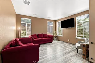 42103 Desert Hill Dr, Quartz Hill, CA 93536 - Photo 7