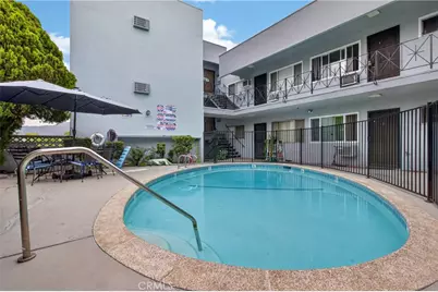 541 N Naomi, Burbank, CA 91505 - Photo 7
