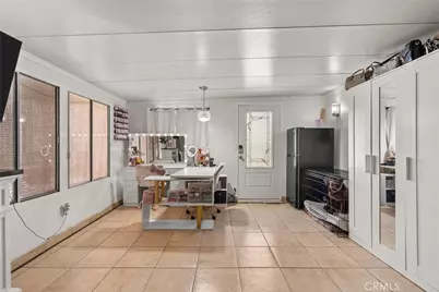 23026 Posada, Valencia, CA 91354 - Photo 21
