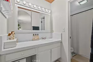 23026 Posada, Valencia, CA 91354 - Photo 37