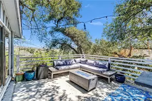 21936 Canon Dr, Topanga, CA 90290 - Photo 27