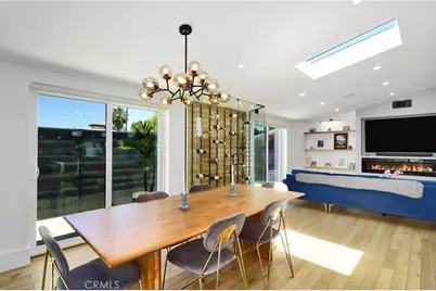 22253 Flanco Road, Woodland Hills, CA 91364 - Photo 15