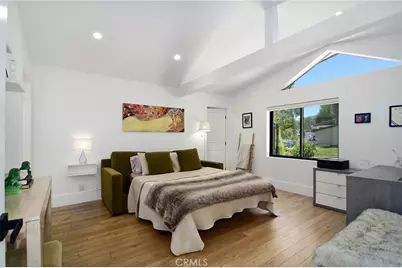 22253 Flanco Road, Woodland Hills, CA 91364 - Photo 25