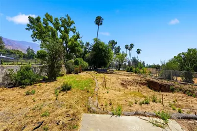 1384 E Calaveras, Altadena, CA 91001 - Photo 5