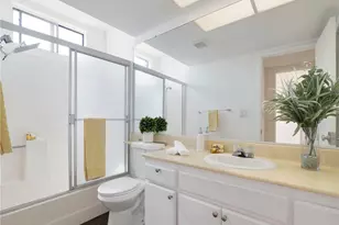 18954 Sherman Way, Reseda, CA 91335 - Photo 19