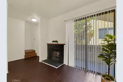18954 Sherman Way #9, Reseda, CA 91335 - Photo 11